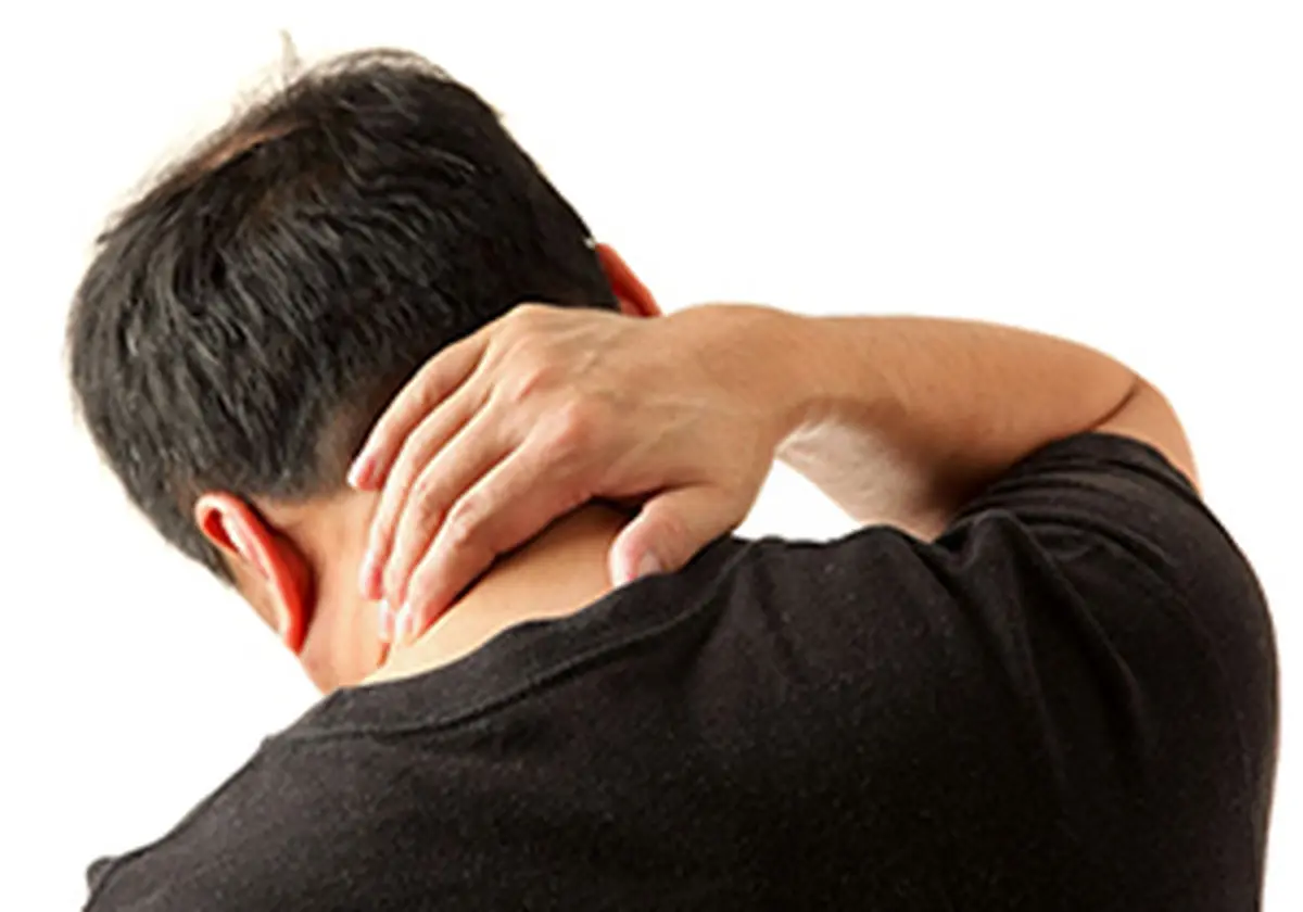 ۵ تمرین خانگی برای رفع گردن درد