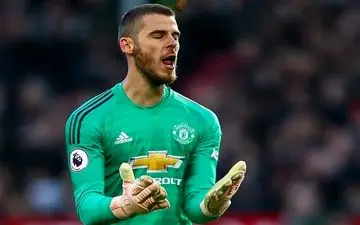 دخه آ در اندیشه ترک اولدترافورد