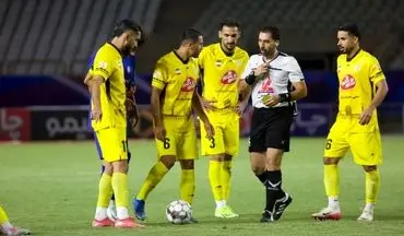 اعتراض باشگاه فجر سپاسی به داوری و درخواست شفافیت