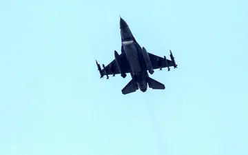 بارریزی و بمباران هوایی توسط هواپیماهای C۱۳۰ نیروی هوایی