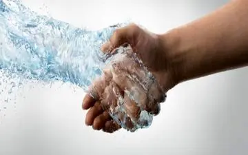 لرزش دائمی دست ها چه دلایلی دارد؟