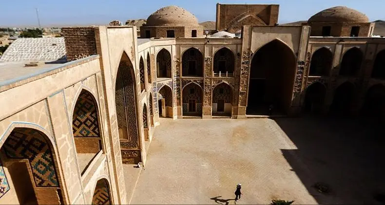 زیباترین مدرسه ایران کجاست؟