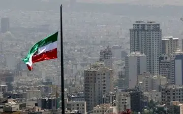 هوای تهران یکشنبه با رگبار و تندباد همراه است
