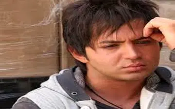 سلفی توماشینی شهنام شهابی و همسرش