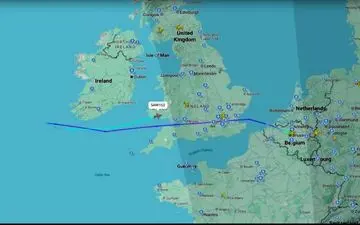 هواپیمای وزیر جنگ آمریکا وضعیت اضطراری اعلام کرد