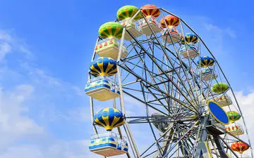 کلنگ‌ زنی "شهربازی" کرمانشاه تا پایان سال/ فاز اول سال آینده به بهره‌برداری 

