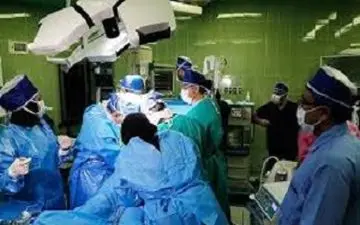 رکوردی که در سایه خودباوری پزشکان ایرانی شکسته شد + فیلم