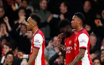 نمایش امیدوار کننده توپچی‌های لندن