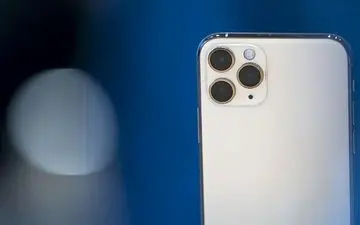 اپل، آیفون "جاسوسی" می‌سازد
