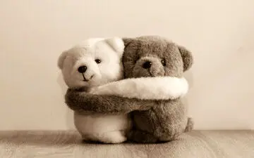 همه خوبی‌های بغل کردن

