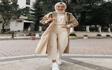 این استایل شیک پاییزی هم برای خیابان خوب است و هم برای محیط کار