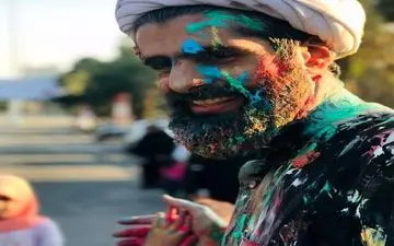 آخوند رنگین کمانی