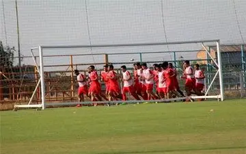 سربازان یحیی برای رویارویی با ارتش سرخ بخط شدند