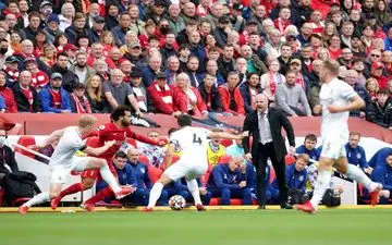 واکنش سرمربی برنلی به صحبت های کلوپ