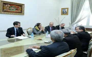 عراقچی : ایران مصمم به برداشتن گام‌های بعدی کاهش تعهدات برجامی است