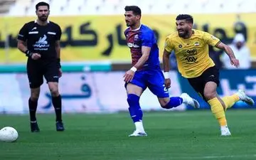 صعود آسان سپاهان با هت‌تریک مغانلو
