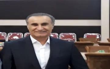 کمک 60 میلیونی معلم بازنشسته ایوانی به صندوق خیریه شهرستان ایوان