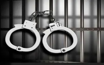 این 3 جوان حسینیه خرم آباد را به رگبار بستند