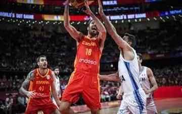 مراسم اهدای جام قهرمانی بسکتبال 2019 به تیم ملی اسپانیا + فیلم