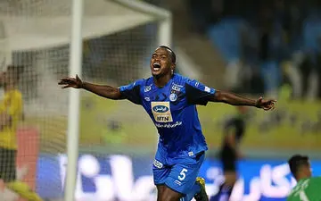 جدایی فوق‌ستاره استقلال با پیشنهادهای نجومی