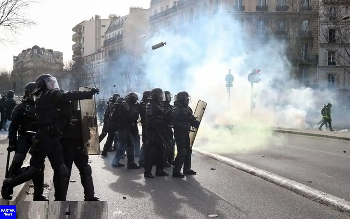در هفدهمین هفته پیاپی از اعتراضات مردمی؛ اعتراض ۷ هزار جلیقه‌زرد در فرانسه