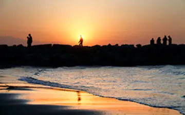 آزادسازی سواحل مازندران در گیر و دار موانع