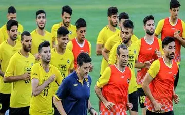 درهای تمرین سپاهان فقط 2 روز در هفته باز است