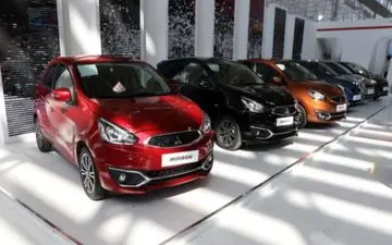 این افراد نمی توانند خودرو وارد کنند 