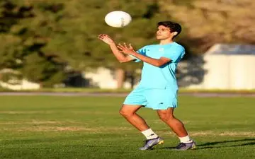 انتقام نکونام از پرسپولیس/ ستاره از درب باشگاه سرخ پوشان، آبی پوش شد