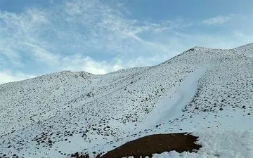 کاهش 14 درجه‌ای دمای هوا در گلستان؛ بارش برف در ارتفاعات