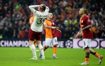 منچستریونایتد در آستانه حذف از لیگ قهرمانان اروپا/ داستان تکراری در انتظار سویا
