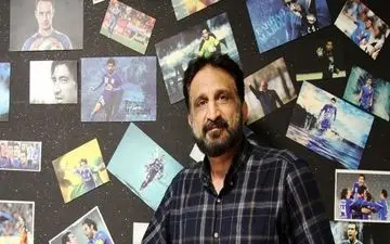 پیشکسوت استقلال شمشیر را برای شفر از رو بست 