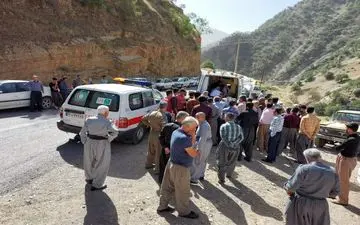 ۵ مصدوم بر اثر واژگونی وانت نیسان دو‌کابین در محور باینگان 



