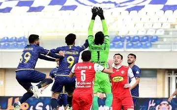 شانس بزرگ داور دیدار گل‌گهر - پرسپولیس از دید کارشناس داوری
