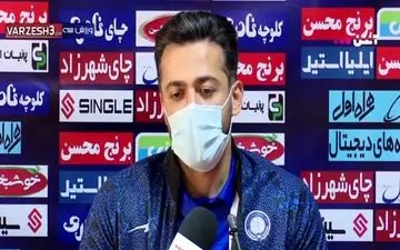 مربی گل گهر:ساختار دفاعی استقلال قابل احترام است/ قلعه نویی هیچوقت زیبایی های بازی را فدای نتیجه نمی کند
