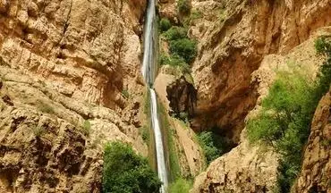 

 مسیر دسترسی آبشار پیران به علت ریزش کوه بسته شد/گردشگران به آبشار پیران نیایند

 

