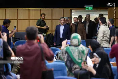 حواشی روز دوم ثبت نام انتخابات ریاست جمهوری به روایت تصویر