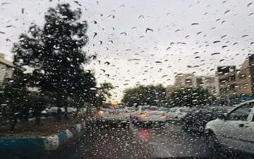 هشدار بارش باران و طوفان برای تهران صادر شد