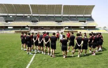 گزارش تمرین پرسپولیس| سورپرایز یک هوادار برای گل‌محمدی و حضور فرزند یکی از مربیان + تصاویر