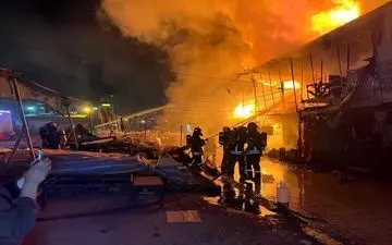 آتش سوزی انبار چوب حوالی بیمارستان ساری مهار شد