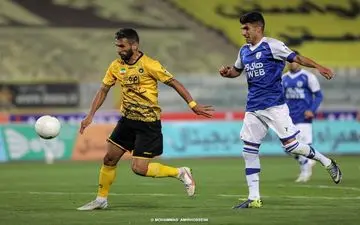 پیشنهاد شمس آذر قزوین به مهاجم استقلال تهران