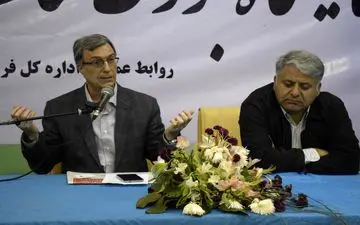 گزارش تصویری از کارگاه سواد رسانه‌ای و تجلیل خبرنگاران در حاشیه چهاردهمین نمایشگاه کتاب کرمانشاه