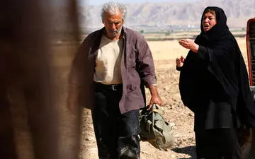 تکمیل ظرفیت اکران‌ «خروج» در «سینماماشین»/ بلیت سانس اول تمام شد
