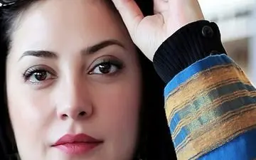 خانم مشهور بازیگر با اضافه وزن باورنکردنی به جشنواره فیلم فجر آمد! + عکس