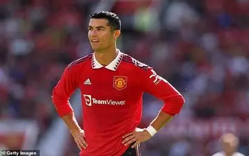 تلاش مدیر برنامه رونالدو برای جدا کردن او از منچستر یونایتد