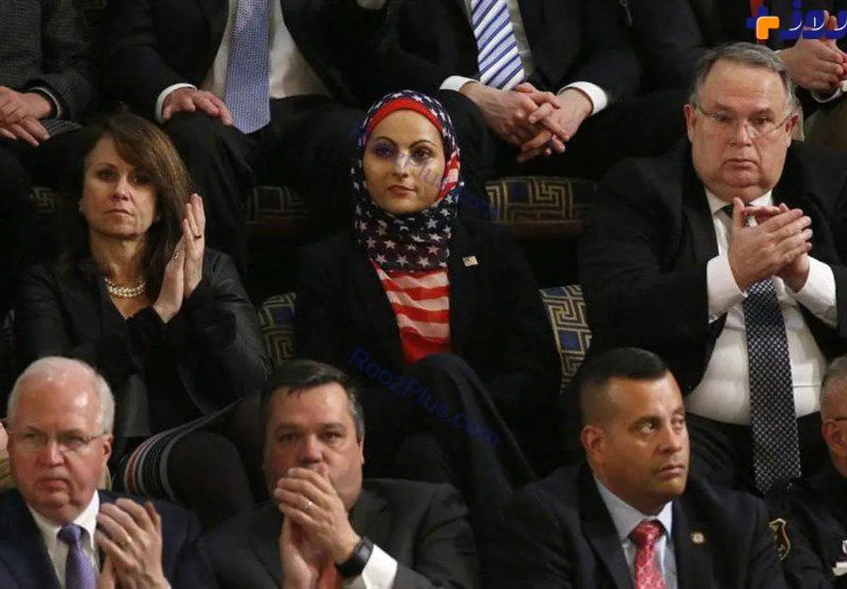 پوشش عجیب یک زن در سخنرانی ترامپ در کنگره! + عکس