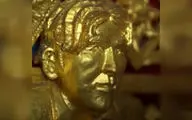 مجسمه طلایی دیوید بکهام در معبدی در تایلند