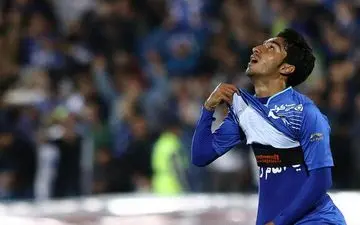 اتفاقی عجیب برای ستاره استقلال/ به من گفتند اگر می‌خواهی قرارداد ببندی باید پول بدهی!