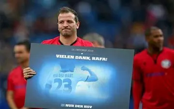 بازی خداحافظی ستاره هلندی در حضور مهدوی‌کیا انجام شد