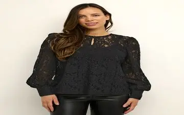 جدیدترین مدل های شومیز مشکی برای محرم و شرکت در مراسم های عزاداری